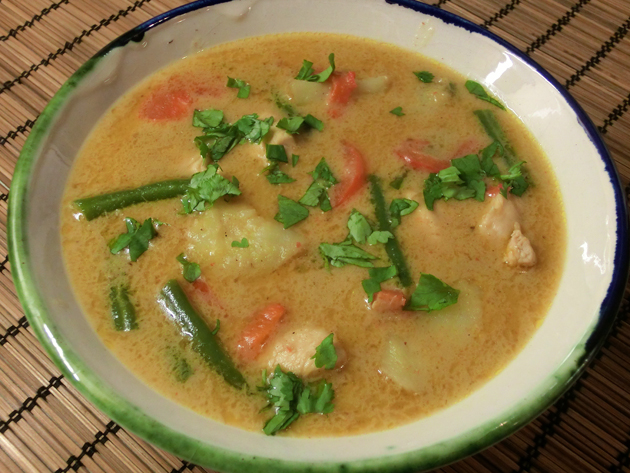 Yellow Thai Chicken and Potato Curry