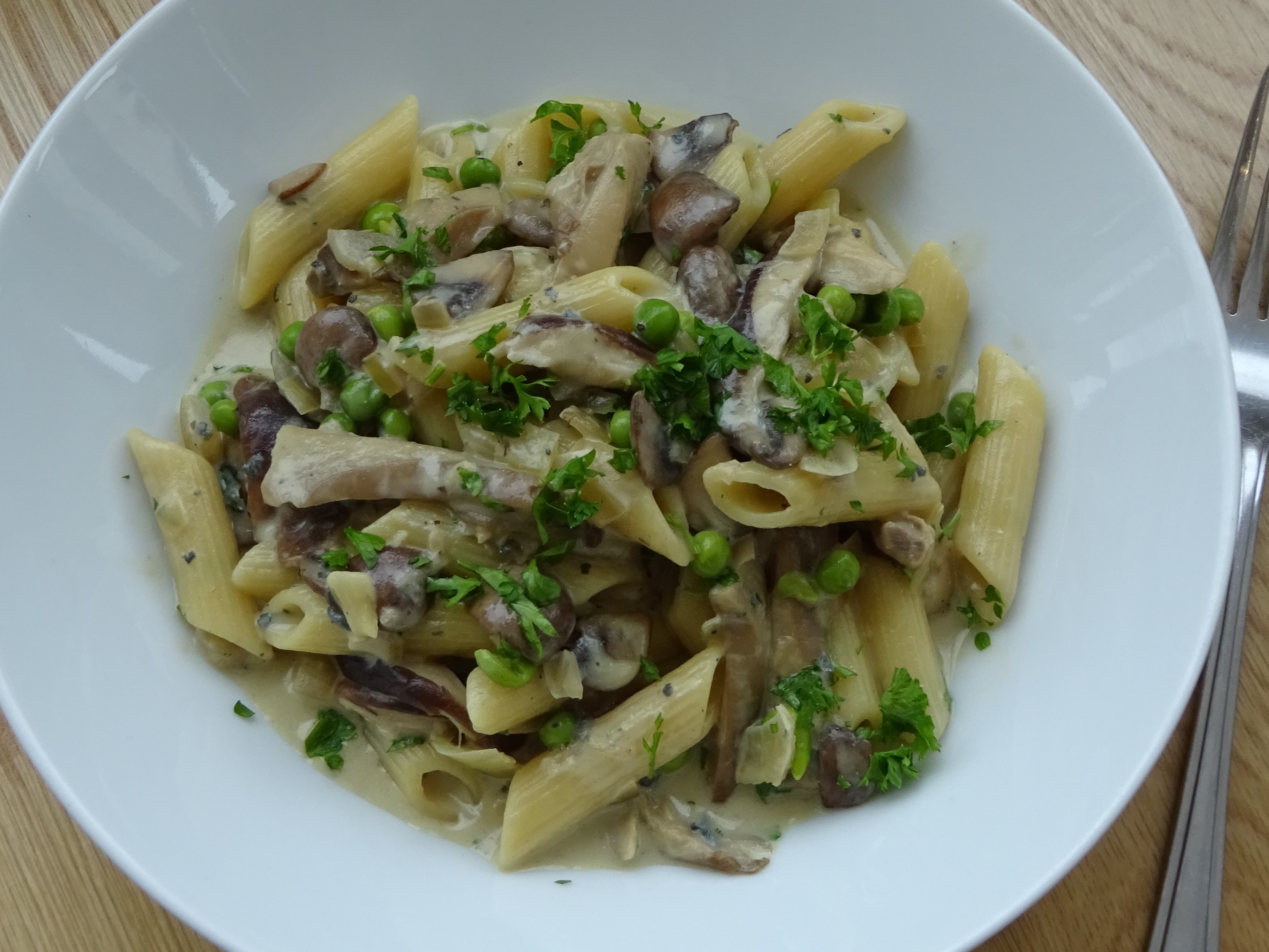 Penne Pasta With Stilton, Peas And Wild Mushrooms. | ExpatWomanFood.com