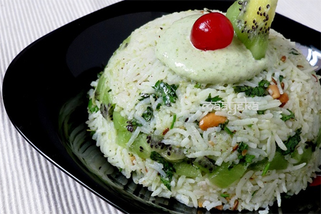 Kiwi and Coriander Rice