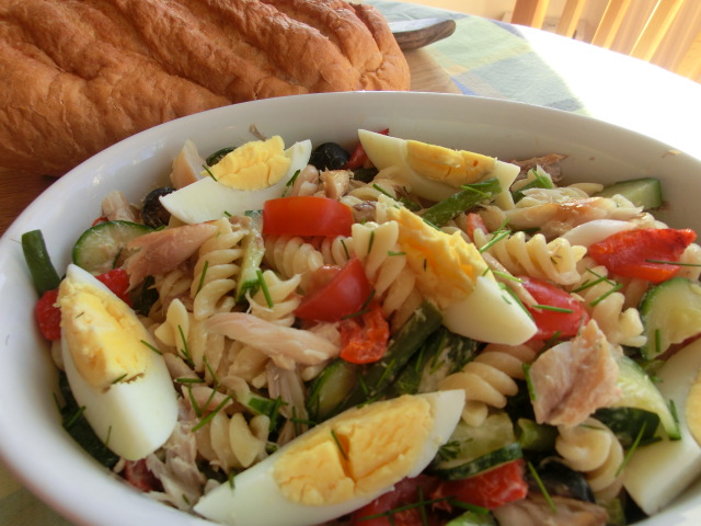 Smoked Mackerel Pasta Salad