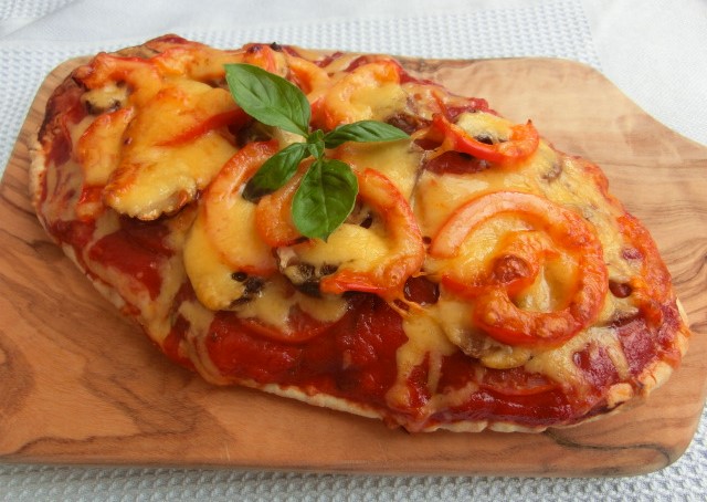 Pita Bread Pizza