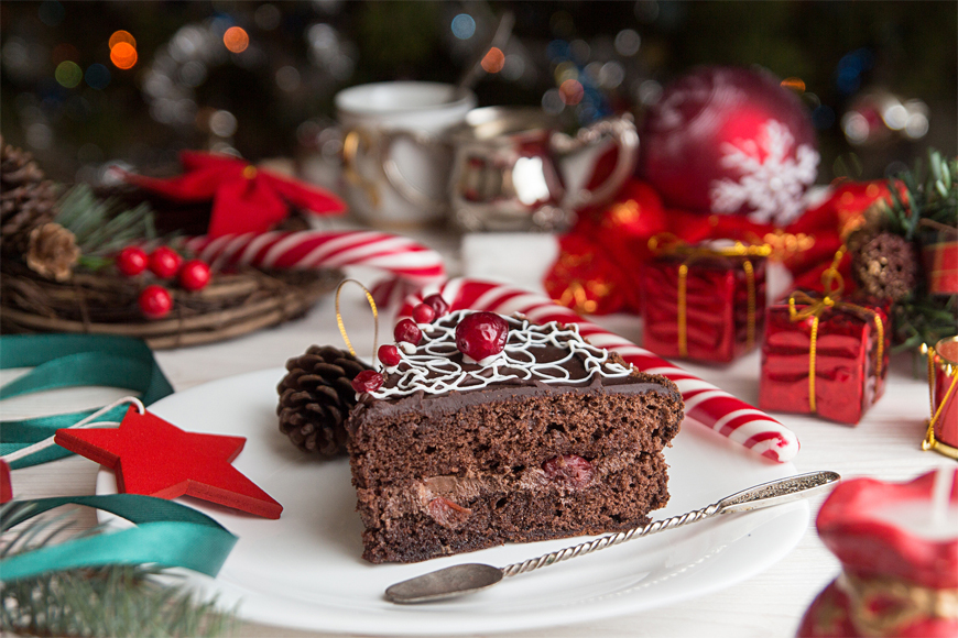 6 Unusual Christmas Desserts From Around The World | ExpatWomanFood.com