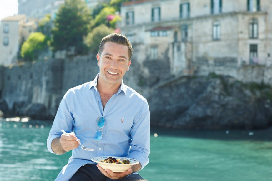 2 Minutes With Gino D Acampo Who Snacks On Wotsits And Loves His Pasta Expatwomanfood Com