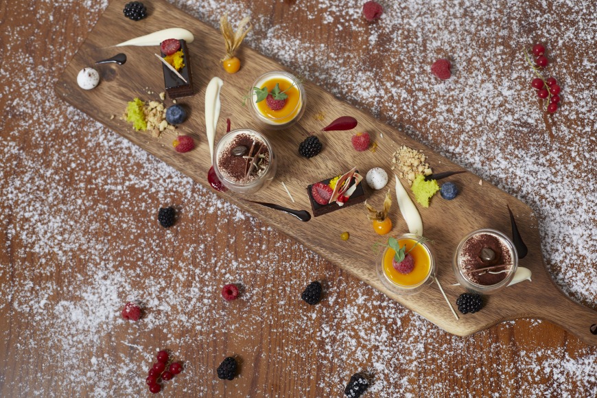 Manzoni Bistro & Bar, Pullman Dubai JLT Manzoni Bistro & Bar, Pullman Dubai JLT