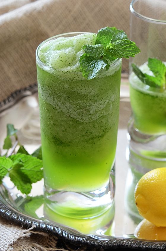 Middle Eastern Frozen Mint Lemonade