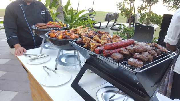 Iris Yas Island Picnic Brunch Review 1