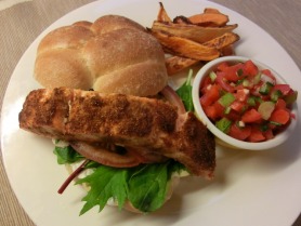 Cajun Salmon Burgers with Red Pepper and Tomato