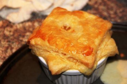 Easy Wee Chicken Pies