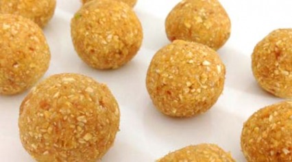 Apricot and Coconut No Bake Energy Bites