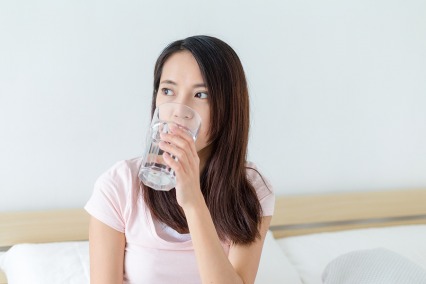 6 Ways to Drink More Water Every Day